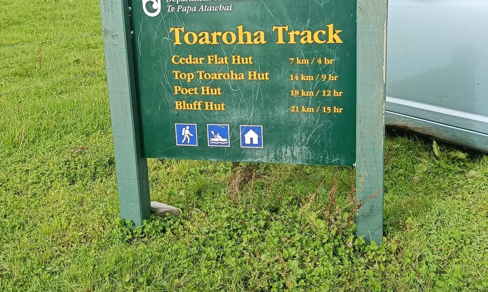 Hot Springing to Cedar Flats, West Coast