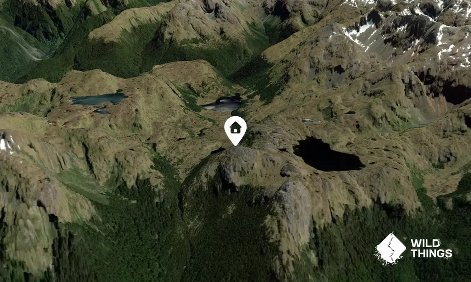 Lake Roe Hut