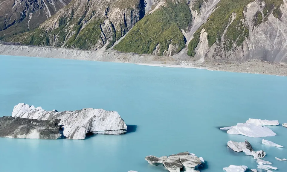 Icing on the Lake, Canterbury