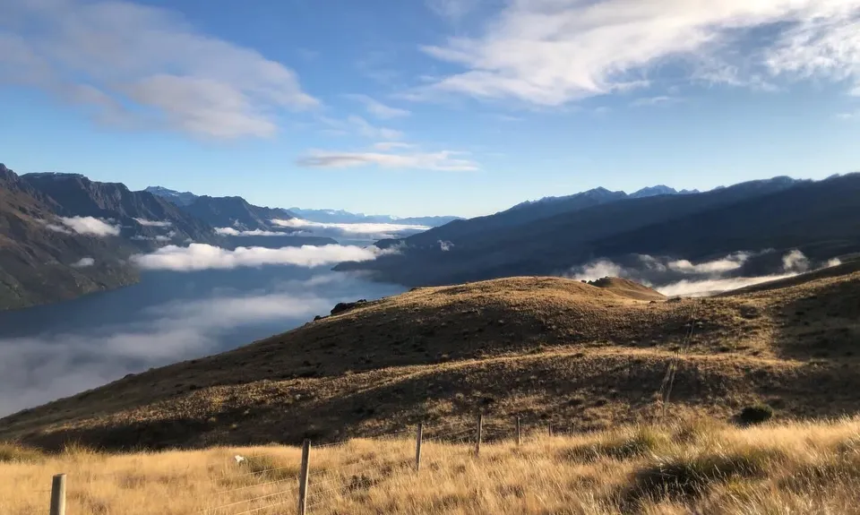 Lorn Peak Lunacy, Otago