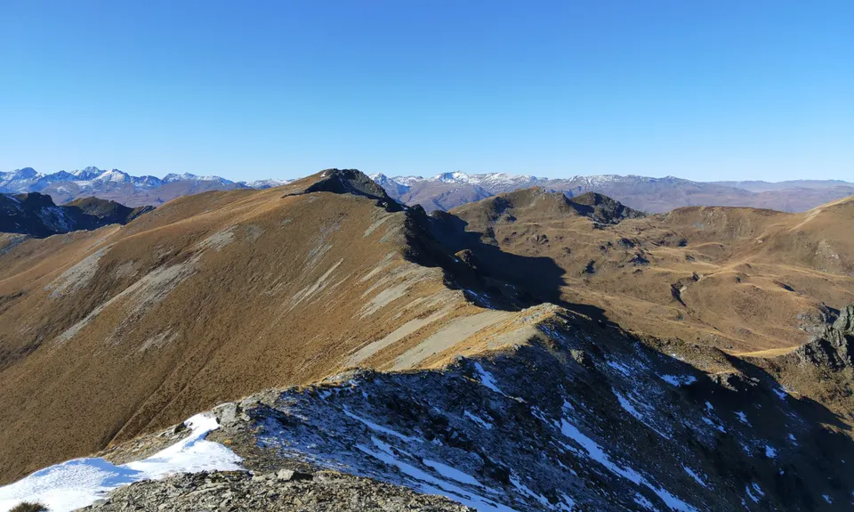 Ridging Ross Spur , Otago