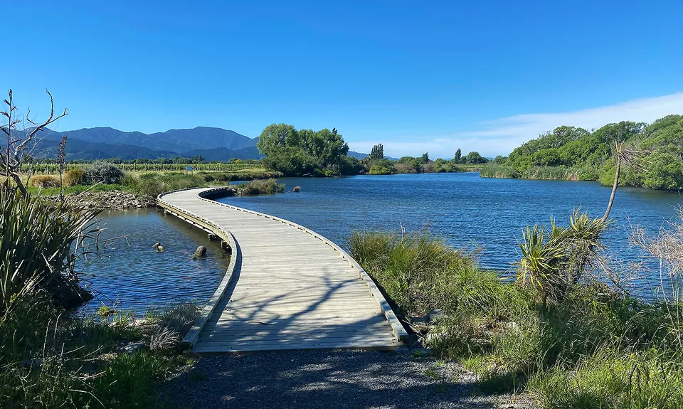 Lagoon-a-Seeker, Marlborough