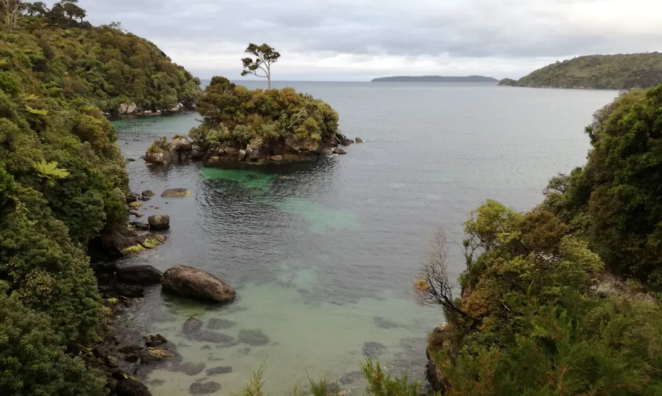 Bragging About Horseshoe Point, Southland