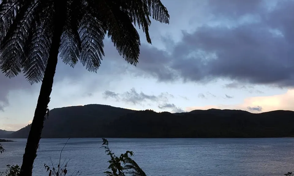 Blue and Green Lake Loops, Bay of Plenty