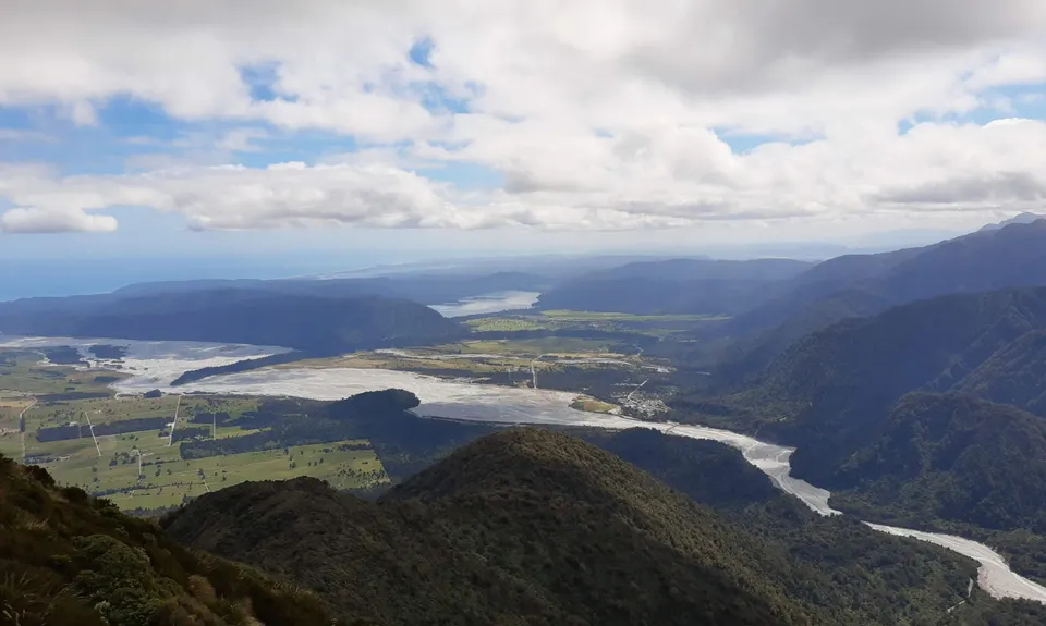 Alex Knob, West Coast