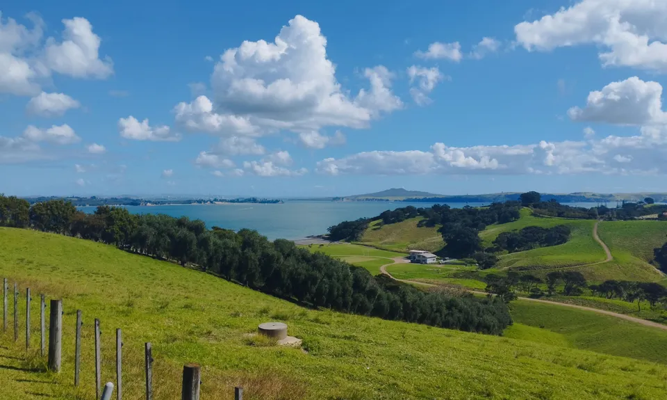 Mudbrick Loop, Auckland