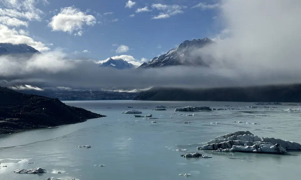 Icing on the Lake, Canterbury