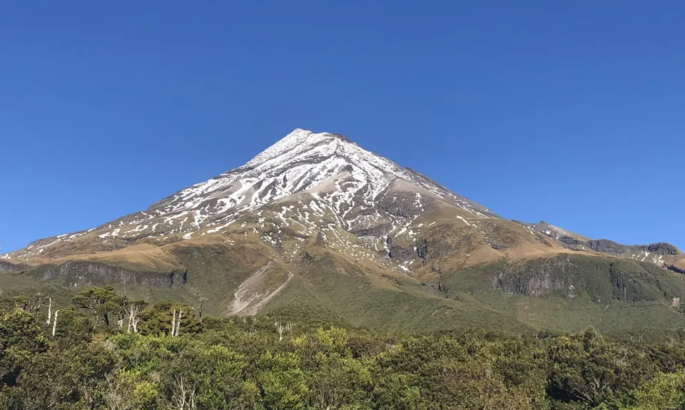 Pouakai Circuit, Taranaki