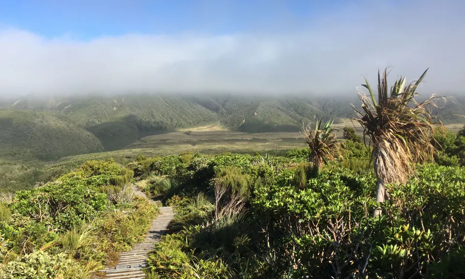 Pouakai Crossing, Taranaki