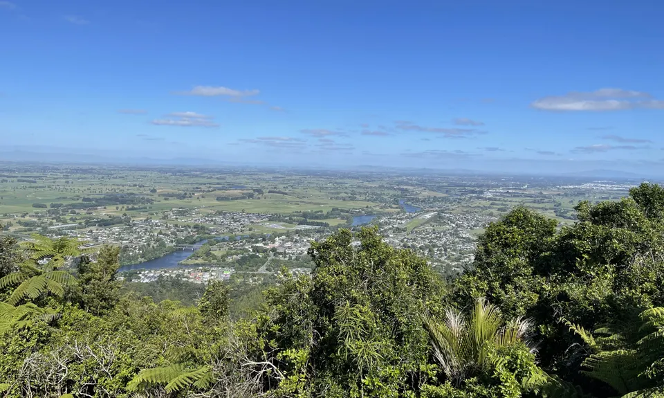 Hilly Hakarimata, Waikato
