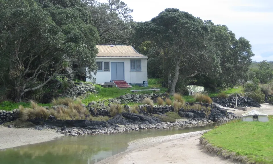 The Rangicircum, Auckland