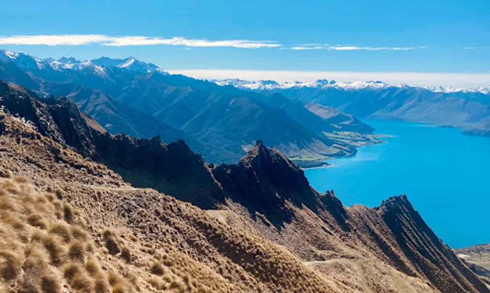 Isthmus Peak and Glen Dene Ridge, Otago
