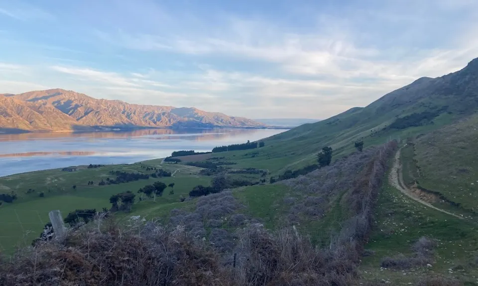 Isthmus Peak and Glen Dene Ridge, Otago