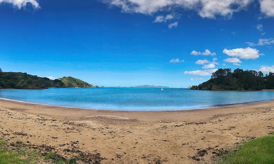 Mahinepua Peninsula Track, Northland