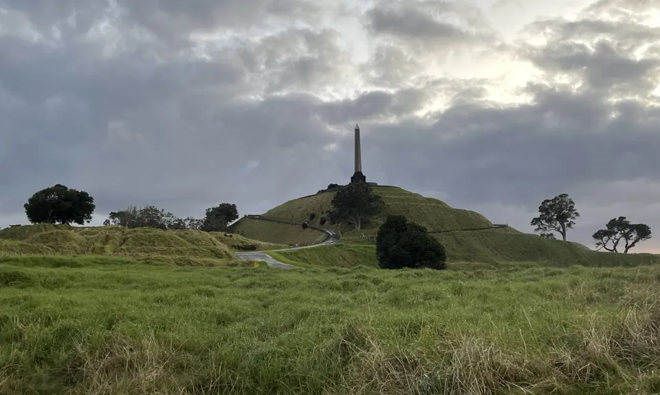 Maungakiekie Loop with a Cherry on Top, Auckland