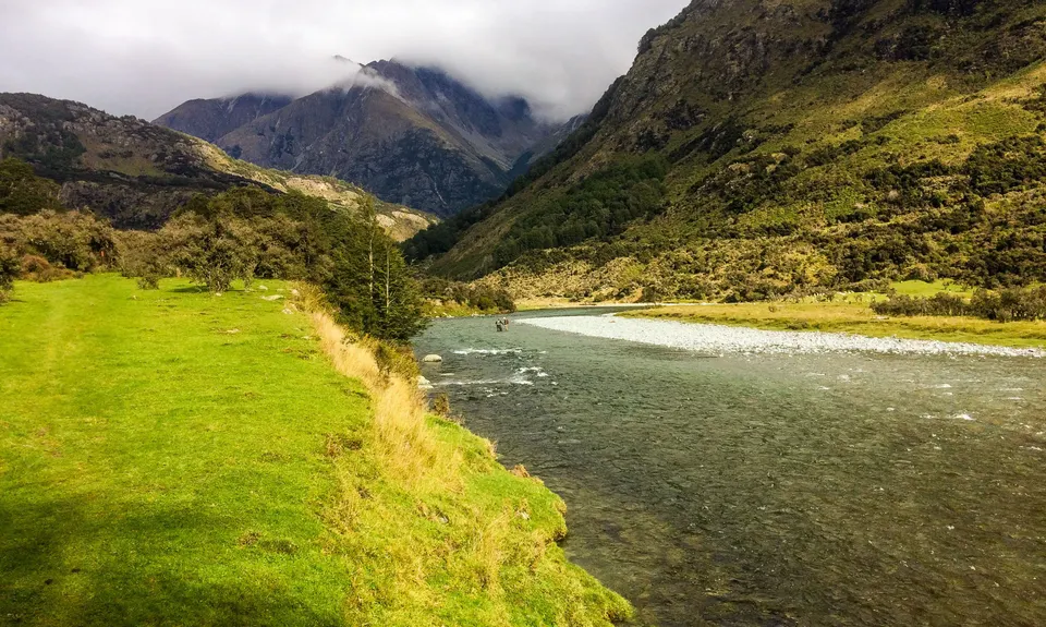 Caples Track - The Divide Version, Southland