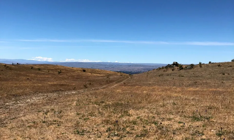 Old Man Obelisk, Otago
