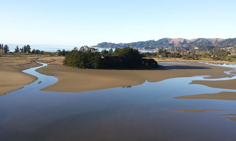 Motupipi Hill, Tasman