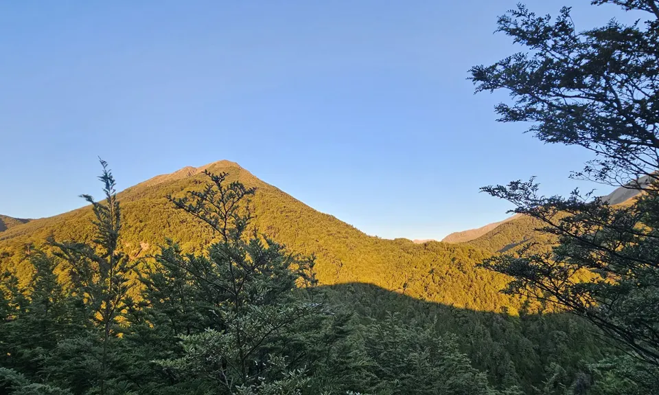 Mt Somers - Round The Mountain, Canterbury