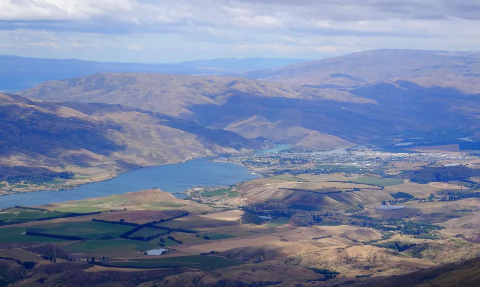 Mt Pisa via Tinwald Burn Ridge, Otago