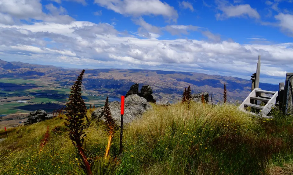 Mt Pisa via Tinwald Burn Ridge, Otago