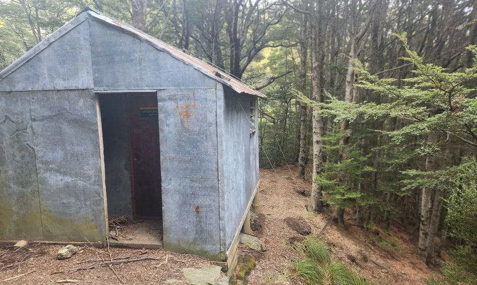 Sawyer Burn Hut