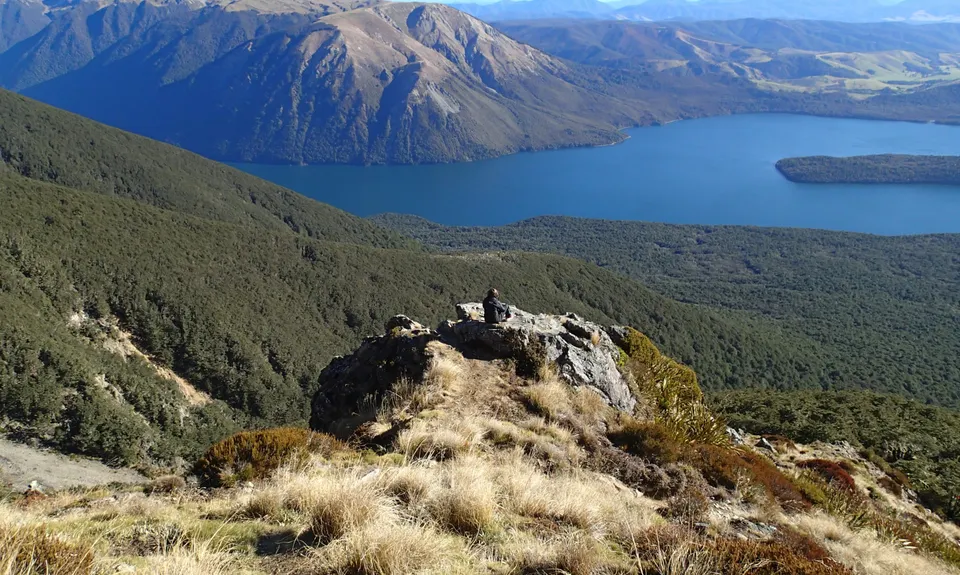 Parachute Rocks and St Arnaud Ridge, Tasman