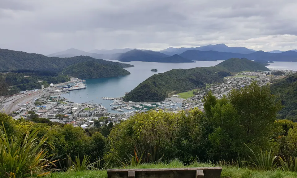 Tirohanga Seat, Marlborough