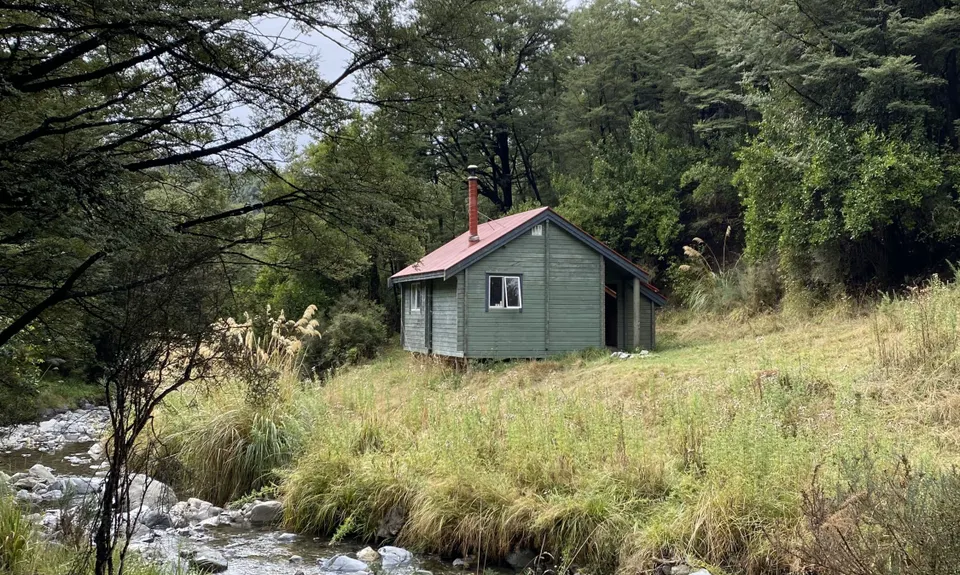 Pinchgut Hut, Canterbury