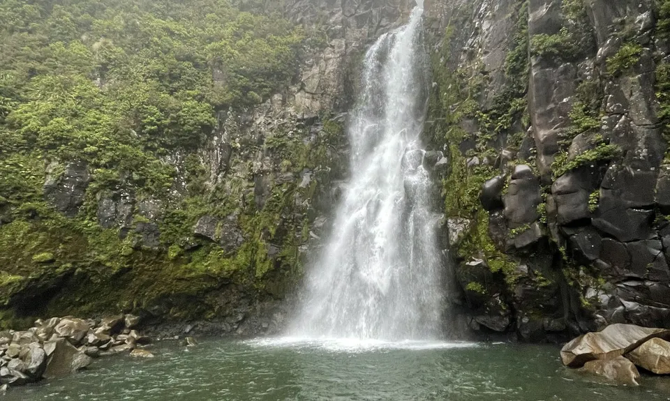 Pouakai Circuit, Taranaki