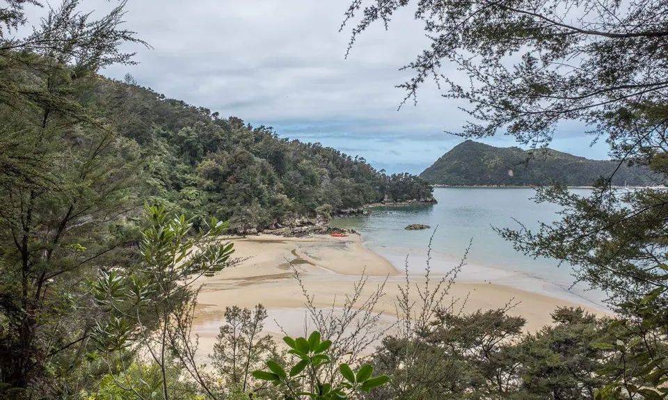 Abel Tasman Double Dip, Tasman