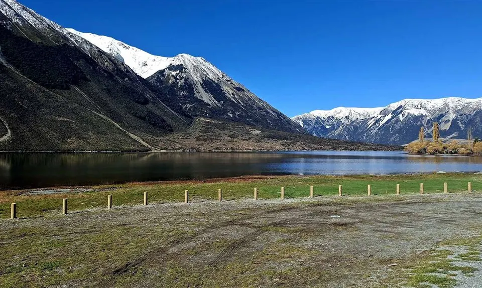 Lake Pearson (Moana Rua) Campsite