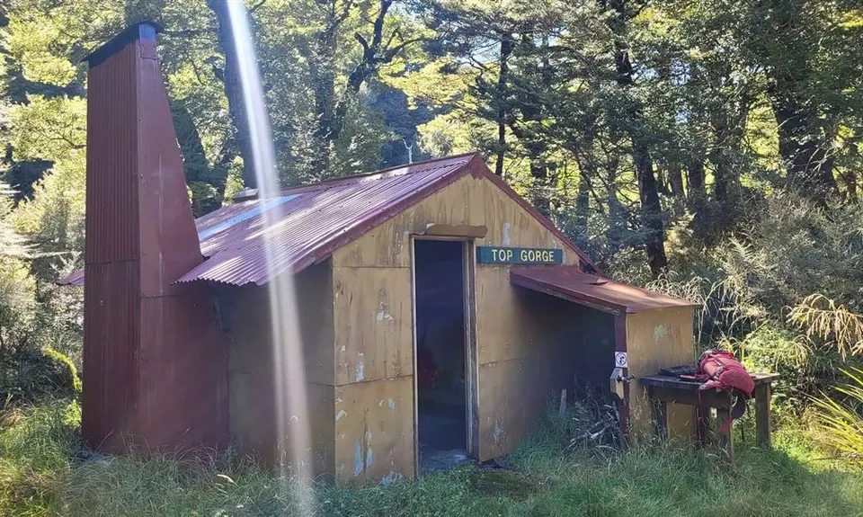 Top Gorge Hut