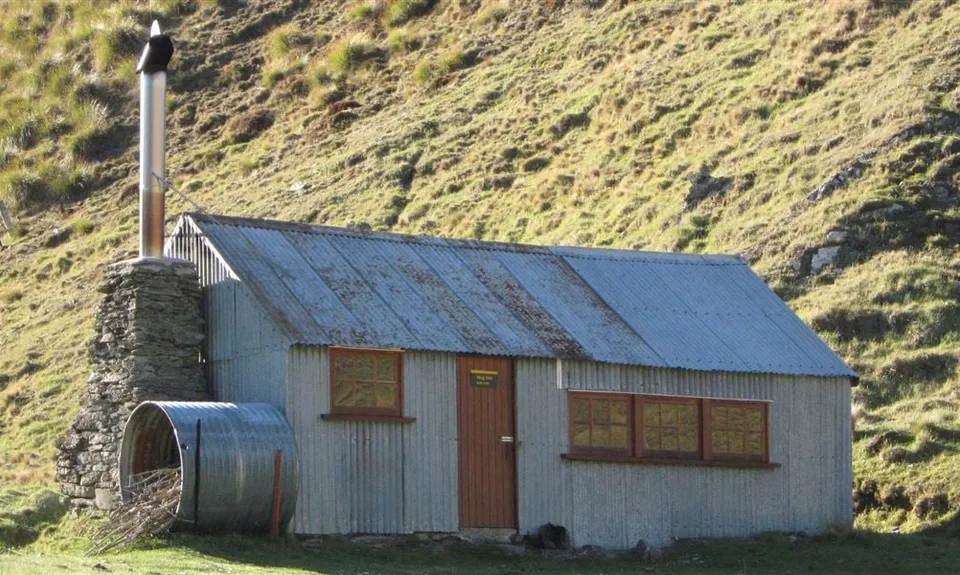 Meg Hut