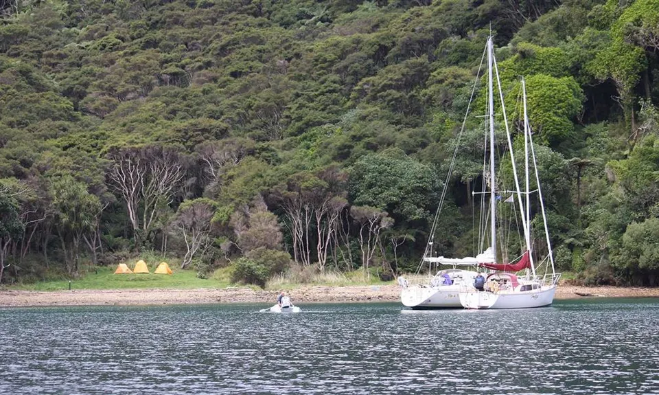 Schoolhouse Bay Campsite