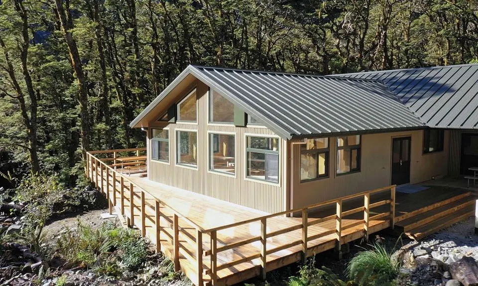 Mintaro Hut