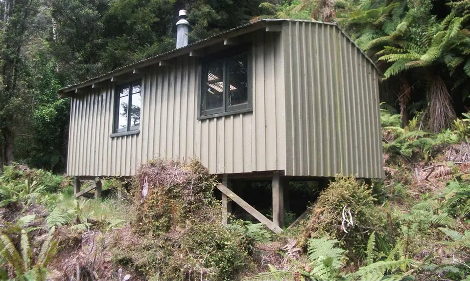 Caroline Hut