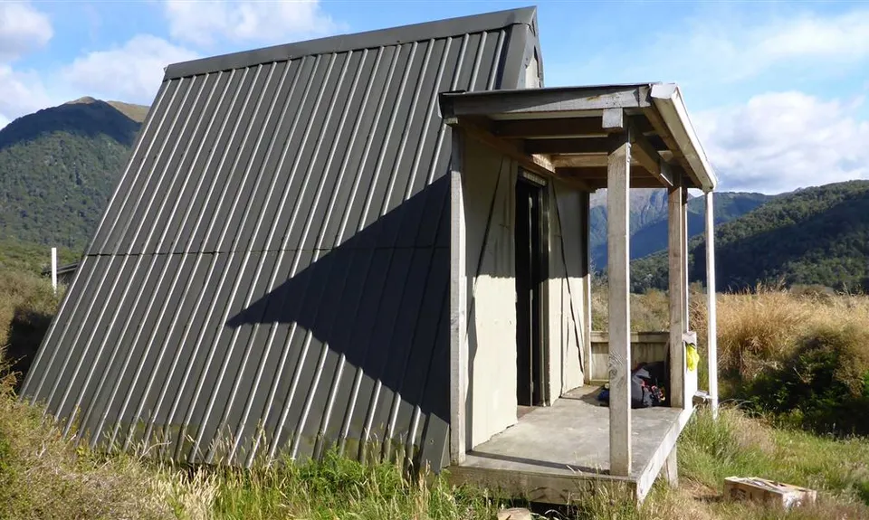 Clark Hut - A Frame
