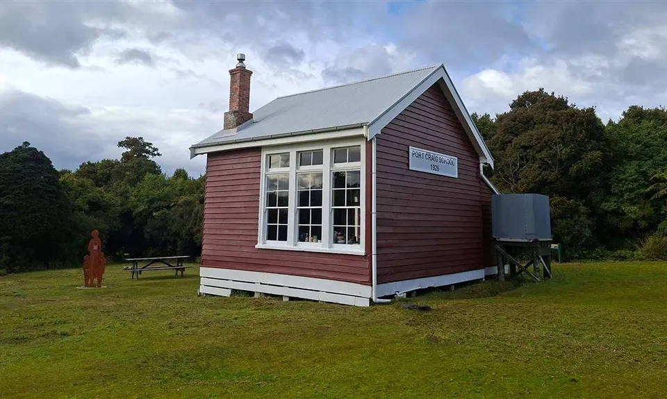 Port Craig School Hut