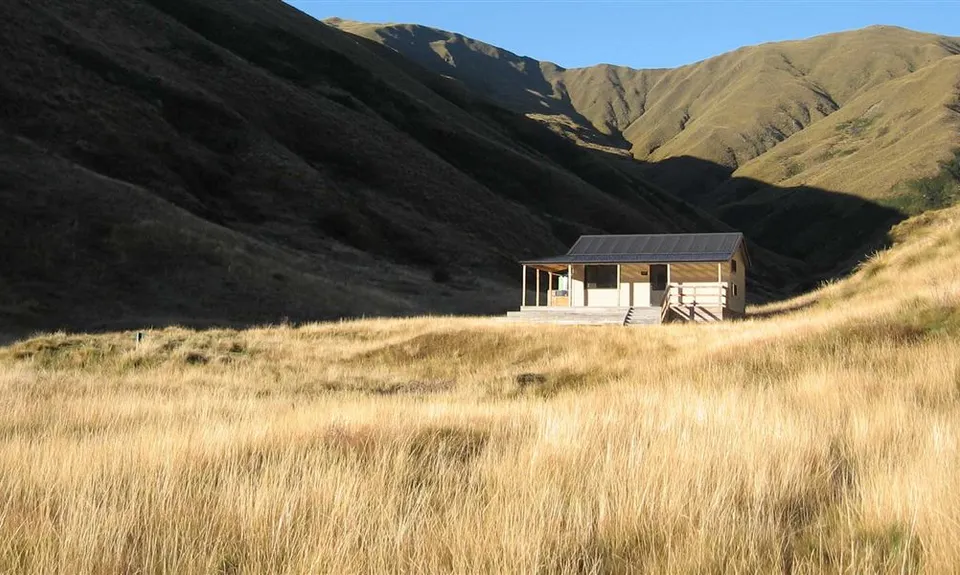 Roses Hut