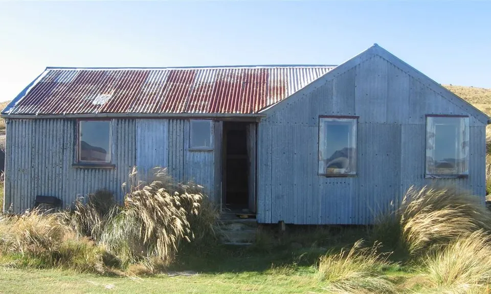 Garston Ski Hut