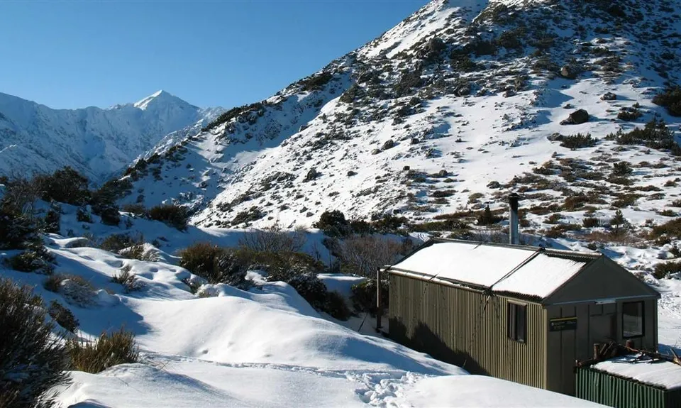 Mt Fyffe Hut