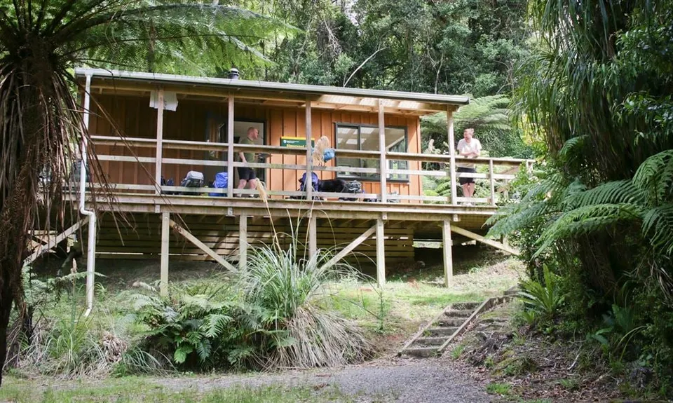 Haurangi Hut