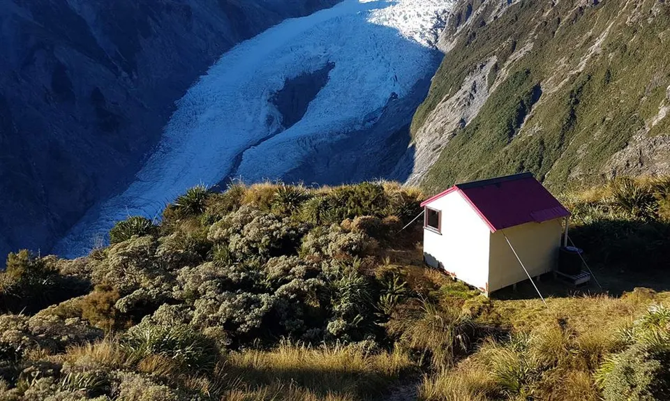 Castle Rocks Hut