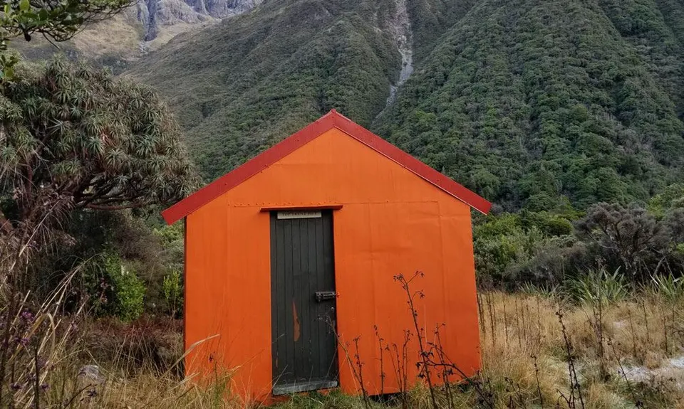 Top Trent Hut/lagoon Hut