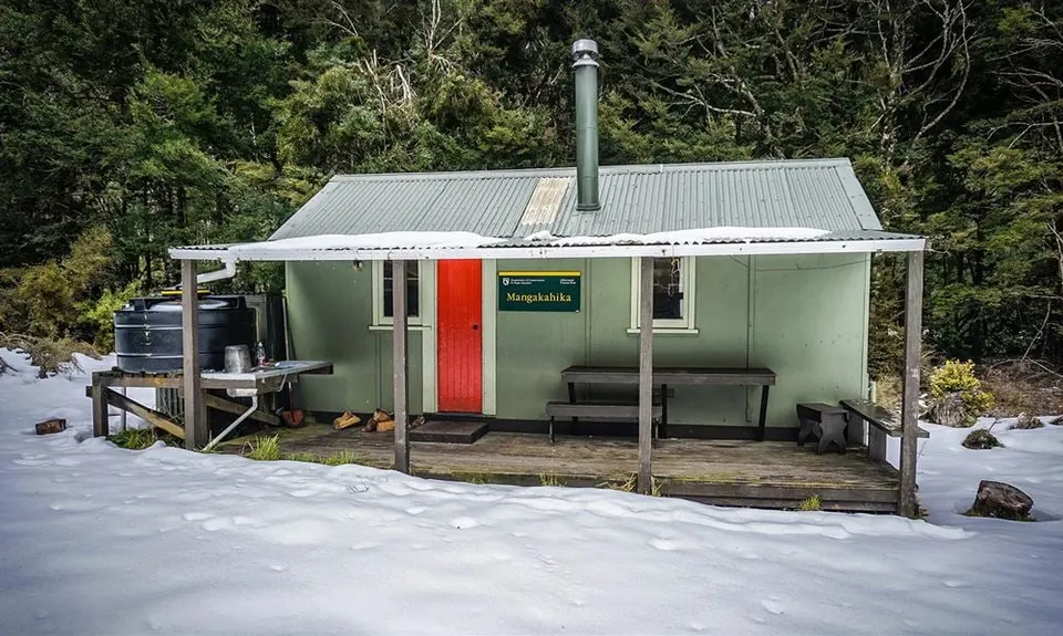 Mangakahika Hut