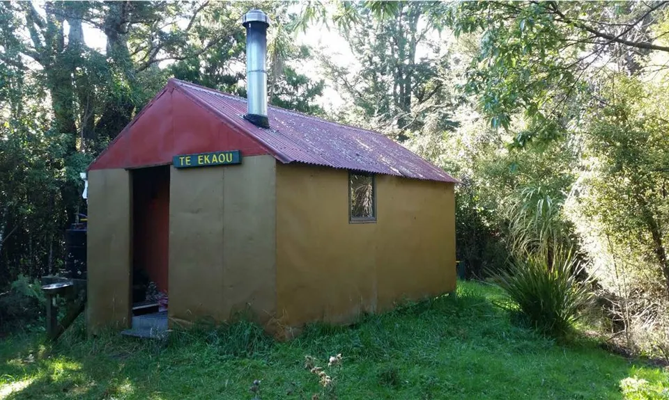 Te Ekaou Hut