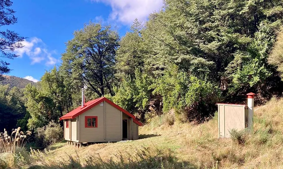 Pinchgut Hut