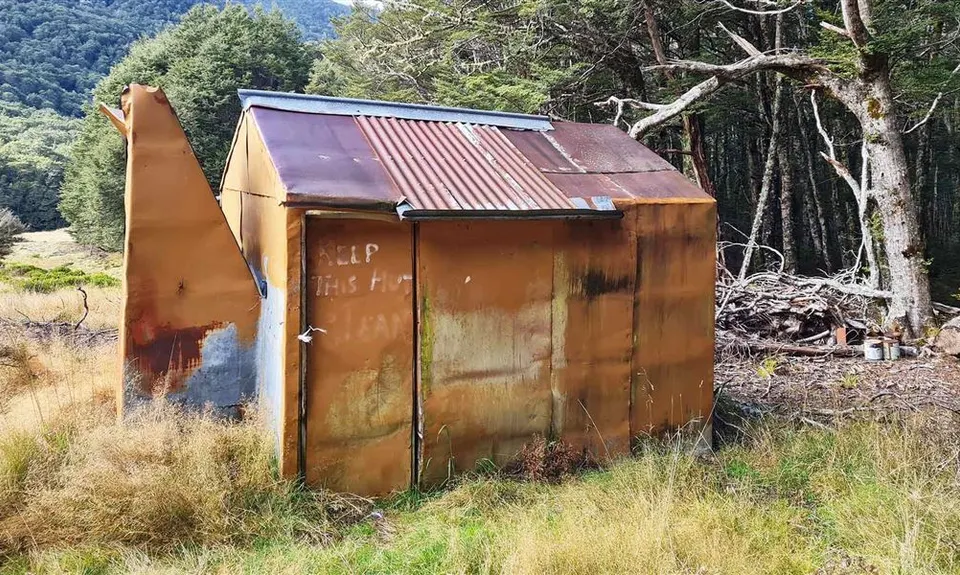 North Esk Hut (Dilapidated)