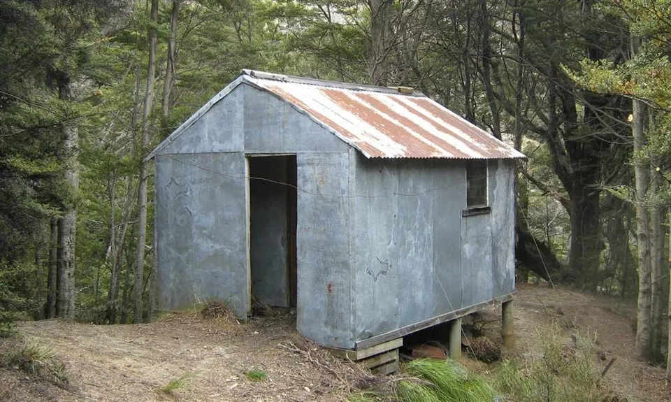 Sawyer Burn Hut